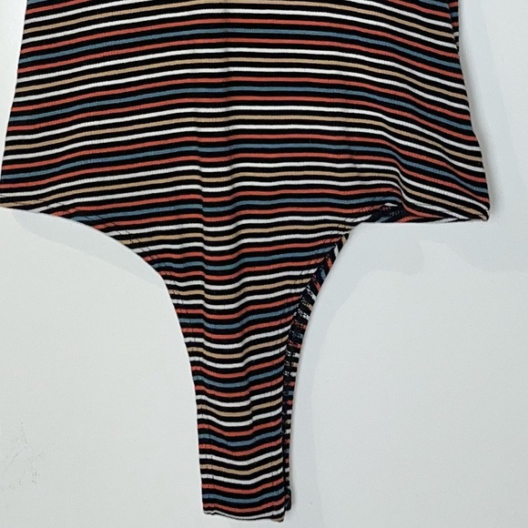 VOLCOM Strype Hype Bodysuit woman's size medium multi color striped deep v neck - Picture 11 of 14